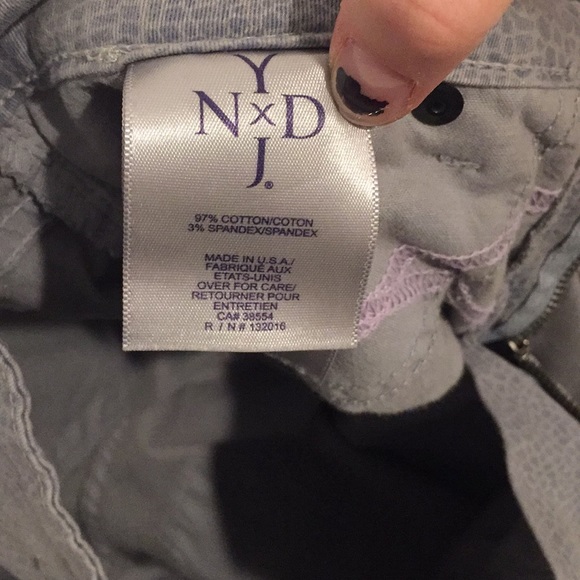 Not Your Daughters Jeans. MAKE ME AN OFFER 😊 - Picture 4 of 6